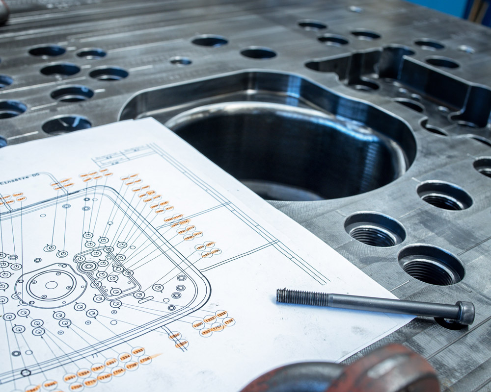 A. Härer GmbH – Fertigung: Von Einzelteilen bis hin zu kompletten Werkzeugen entsteht so Qualität, die sich in Ihrer Produktion bewährt.