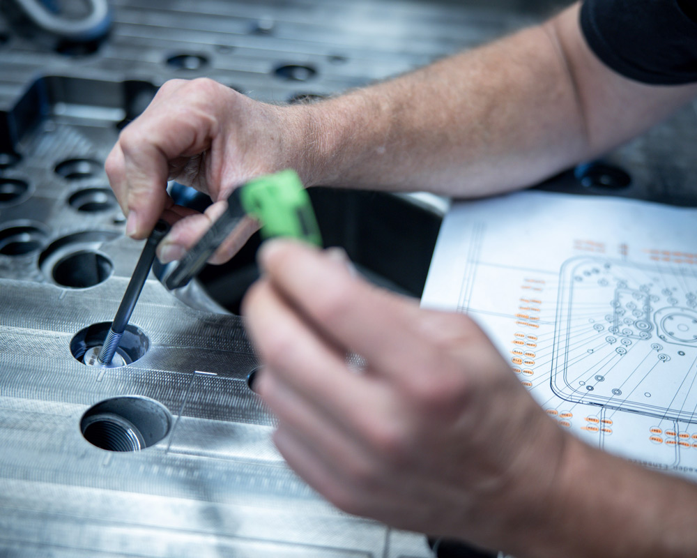 A. Härer GmbH – Wir prüfen, was zählt: Reproduzierbare Qualität und langfristige Zuverlässigkeit im Werkzeugbau.